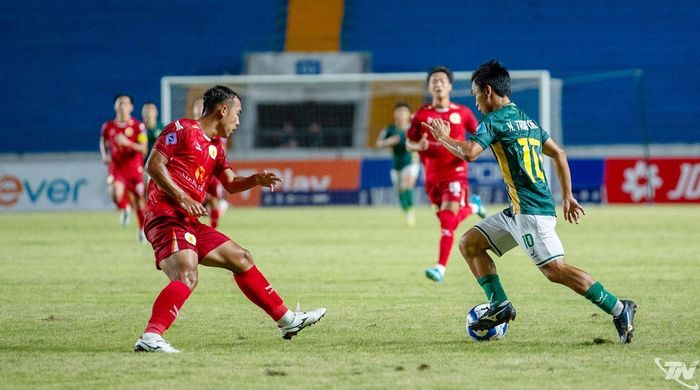 Trận đấu diễn ra hấp dẫn.