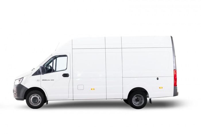 Gazelle NN phiên bản mới được phân phối tại Việt Nam với 3 phiên bản, tải trọng dao động từ 590–945 kg