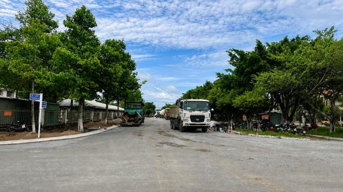 Đường Thục Phán phường Bình Đức đang được đầu tư nâng cấp