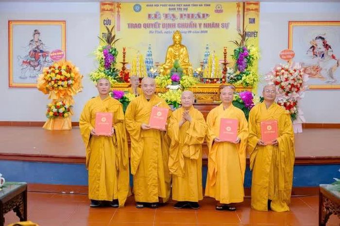 Ban Trị sự GHPGVN tỉnh Hà Tĩnh nhiệm kỳ 2026-2031 nhận quyết định chuẩn y nhân sự