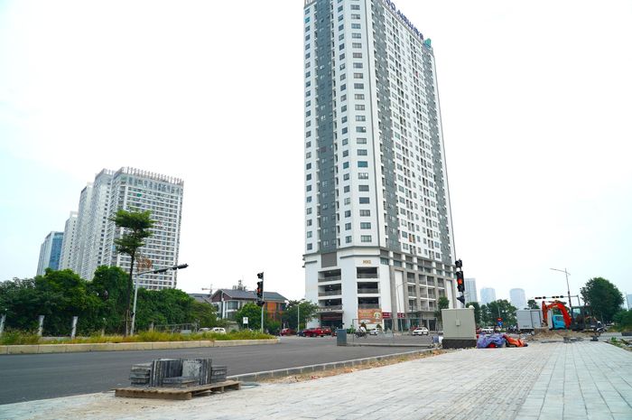 Một trong những điểm sáng về tiến độ của dự án này thời điểm hiện tại là tuyến đường mở rộng kết nối giữa khu vực Đại Mỗ và đường Hữu Hưng.