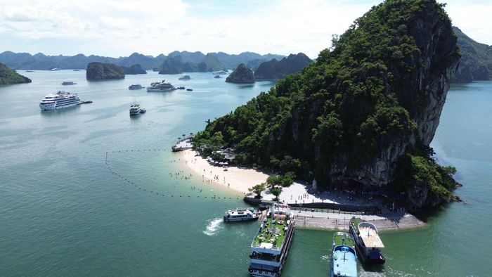 Tổng diện tích quy hoạch nuôi biển được Quảng Ninh đề xuất gần 140.000ha, mở rộng dư địa phát triển kinh tế biển bền vững.