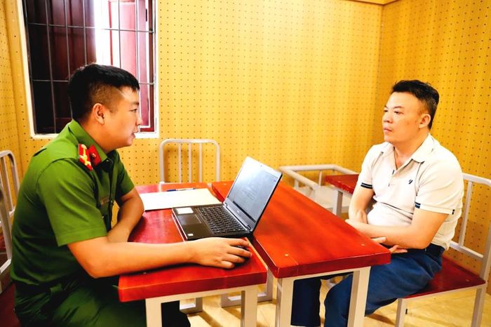 Đối tượng Chất tại cơ quan điều tra.