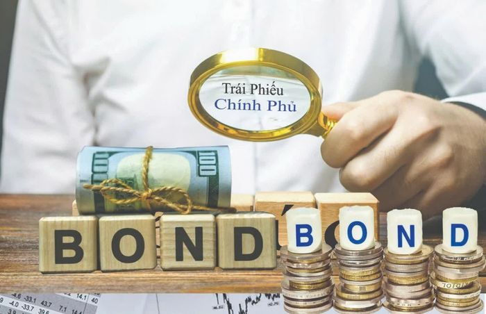 Trái phiếu chính phủ Việt Nam vẫn có thể chịu áp lực nhưng thấp hơn so với các thị trường mới nổi có tỷ trọng nhà đầu tư nước ngoài cao Ảnh: SHUTTERSTOCK