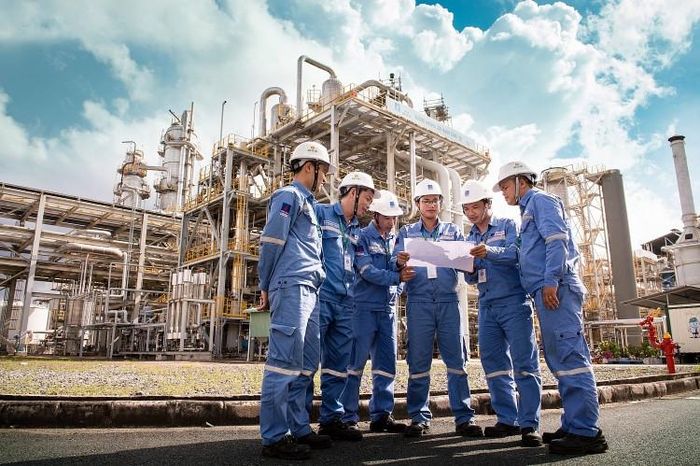 Ngày Truyền thống 10/9 tiếp nối những giá trị đã làm nên bản sắc và sức mạnh của Người PVCFC qua nhiều thế hệ. Ảnh: Mỹ Duyên