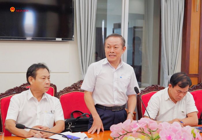 Phó Chủ tịch phường Tam Bình Nguyễn Văn Khuôn phát biểu. Ảnh: Hoa Lê