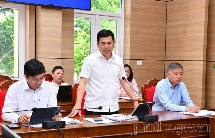 Giám đốc Sở Nội vụ tỉnh Phú Thọ Trần Việt Cường phát biểu tại buổi tiếp công dân