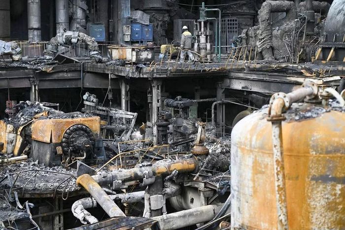 Nhiều nhà máy, xí nghiệp ở Ukraine bị phá hủy do xung đột. Ảnh: Getty