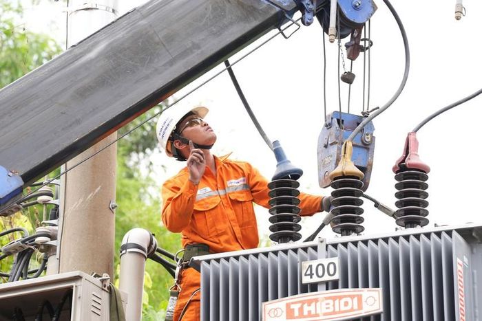 Điện lực Thành phố Hồ Chí Minh đảm bảo cung cấp điện ổn định, liên tục.
