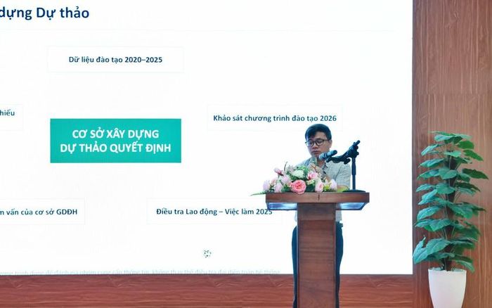 TS. Phạm Ngọc Toàn - Bộ nội vụ, thành viên đoàn khảo sát.