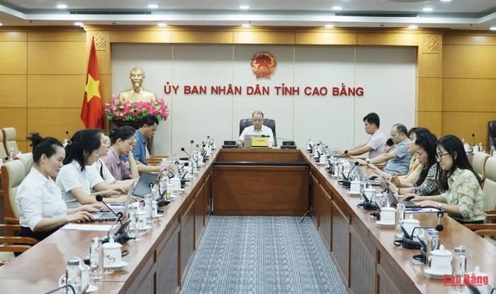 Các đại biểu dự tại điểm cầu tỉnh.