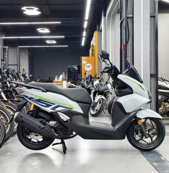 Mẫu xe Wuyang-Honda NWT150 2026 mới nổi bật với phong cách trẻ trung