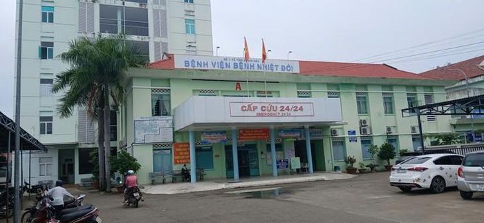 Thông qua xét nghiệm, Bệnh viện Bệnh Nhiệt đới tỉnh Khánh Hòa phát hiện có người dương tính với giun đầu gai. Ảnh: ĐH.