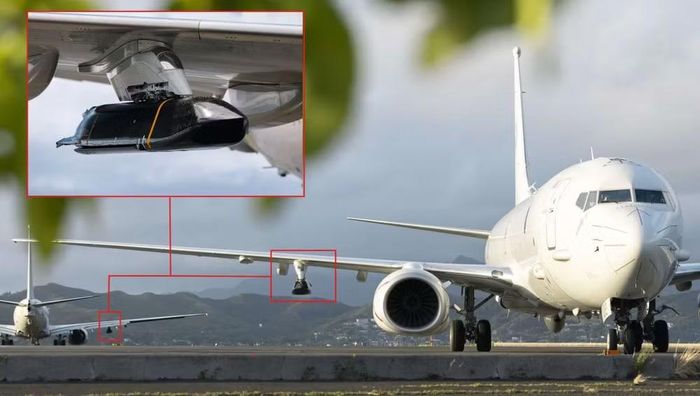 Máy bay P-8A vốn được thiết kế cho nhiệm vụ tuần tra biển, chống tàu ngầm và chống tàu nổi. Việc tích hợp LRASM có thể mở rộng năng lực của máy bay, cho phép nó trực tiếp tấn công các mục tiêu hải quân từ khoảng cách xa.