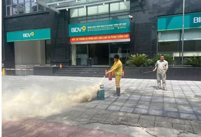 Hướng dẫn sử dụng thiết bị chữa cháy