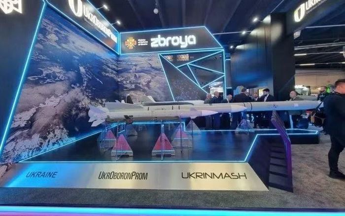 Dựa trên thông số kỹ thuật đã công bố, tên lửa RK-19 có tầm bắn hiệu quả lên đến 10 km (tối đa 20 km) và độ cao tác chiến đạt 5 km, đạt tốc độ hành trình khoảng 600 km/h, trọng lượng chiến đấu của tên lửa đạt 163 kg.