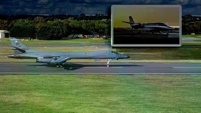 Sự việc xảy ra hôm 12-9 tại căn cứ Fairford của Không quân Hoàng gia Anh. Ảnh: Aviationist