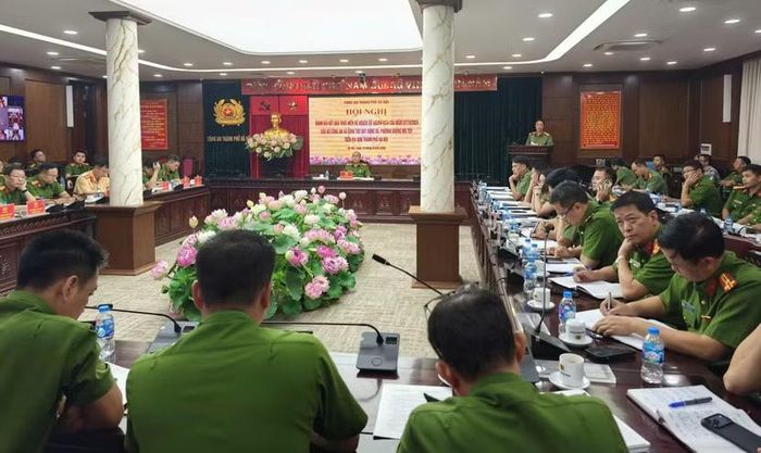Các đại biểu dự hội nghị