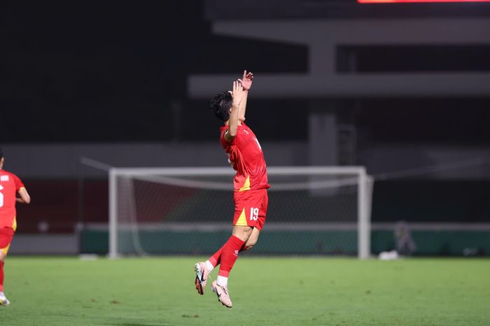 U23 Việt Nam nhanh chóng có bàn gỡ khi đối thủ vượt lên. Ảnh: Minh Hưng.