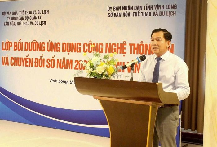 Giám đốc Sở VHTTDL tỉnh Vĩnh Long Dương Hoàng Sum phát biểu