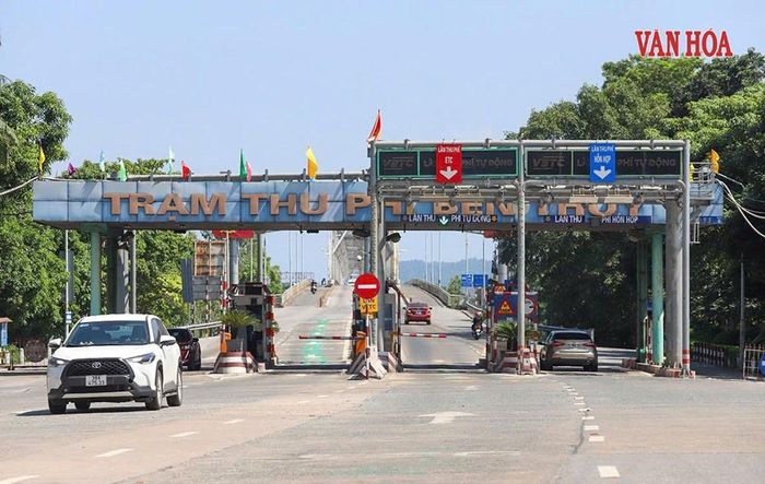 Trạm thu phí Bến Thuỷ