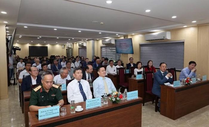 Các đại biểu tham dự lễ kỷ niệm.