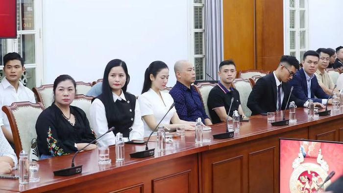 Các đại biểu tham dự buổi họp báo. (Ảnh: Ban tổ chức)