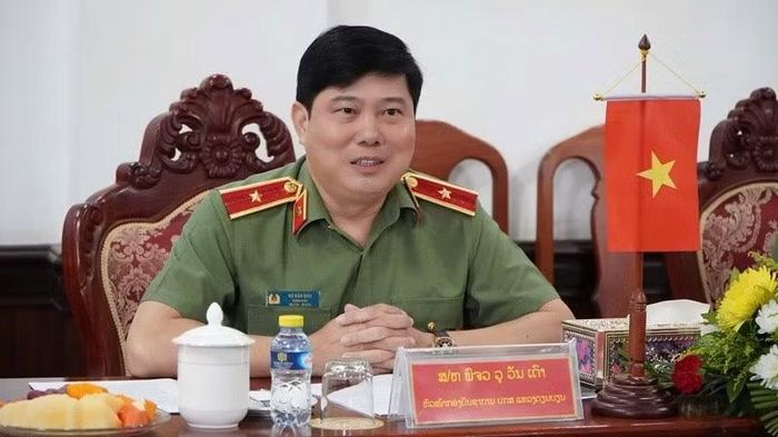  Thiếu tướng Vũ Văn Đấu, Giám đốc Công an tỉnh Điện Biên dự hội đàm thường niên do Công an tỉnh Luang Prabang tổ chức. (Ảnh: Công an Điện Biên) 