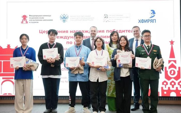 Lễ tổng kết và trao giải Cuộc thi Olympic quốc tế tiếng Nga dành cho học sinh, sinh viên Việt Nam năm 2025. (Ảnh: Bộ Giáo dục và Đào tạo)