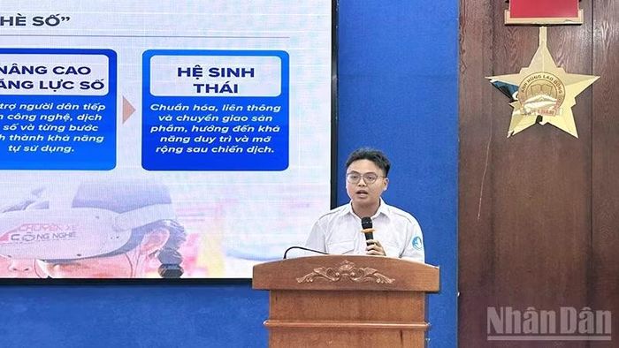 Chủ tịch Hội Sinh viên Việt Nam Trường đại học Khoa học tự nhiên Võ Minh Đăng. (Ảnh: HOÀNG LIÊM)