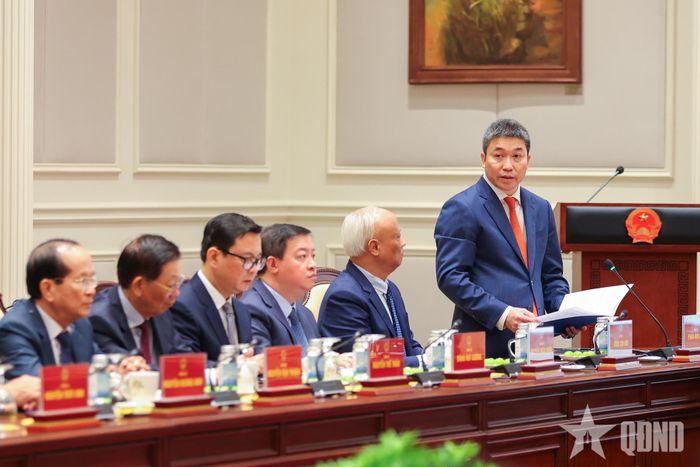 Chủ tịch Liên hiệp các tổ chức hữu nghị Việt Nam Phan Anh Sơn báo cáo kết quả Đại hội và đề xuất những định hướng lớn trong nhiệm kỳ 2026-2031. 