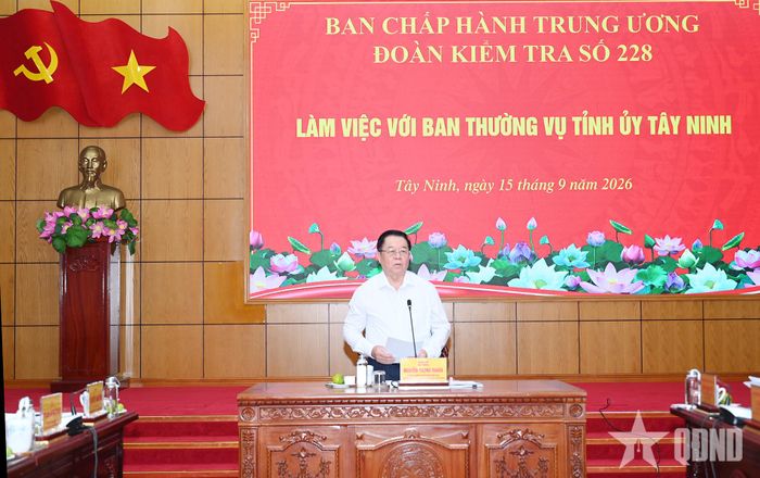 Đại tướng Nguyễn Trọng Nghĩa phát biểu tại buổi làm việc.