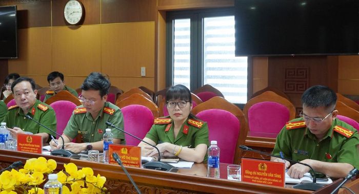 Lãnh đạo Công an TP và các đại biểu dự Hội nghị.