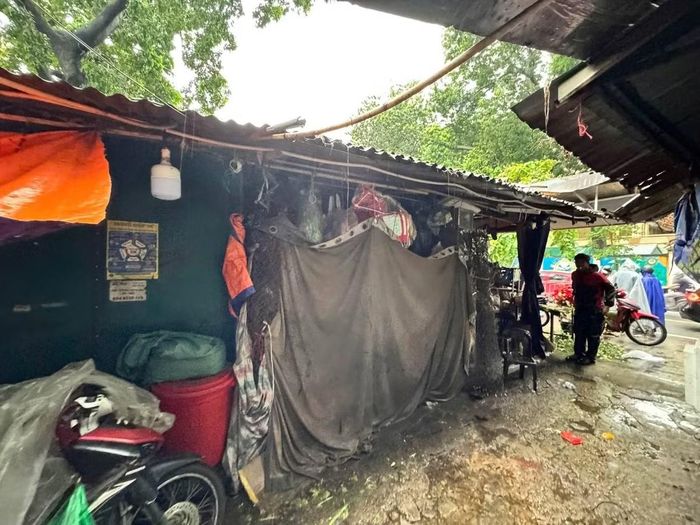 Hiện trạng của chợ Kim Liên.