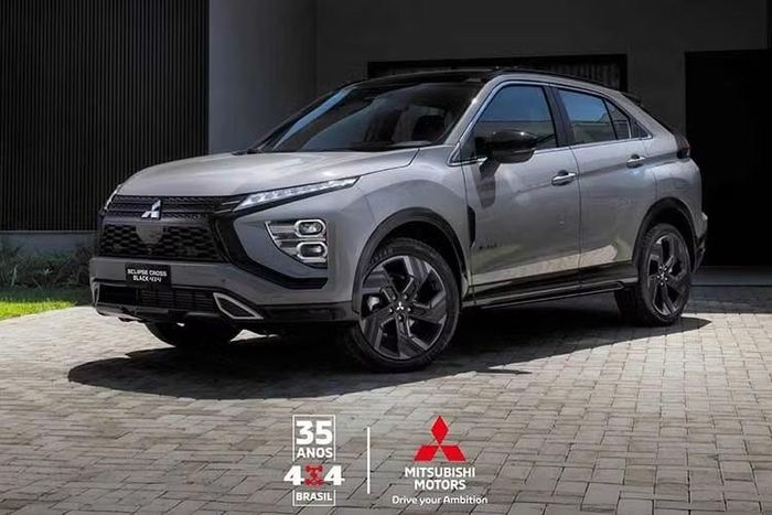 Đáng chú ý, Eclipse Cross EV từng có giá khởi điểm 45.690 Euro (53.000 USD) tại thị trường Hà Lan khi ra mắt vào năm ngoái. Điều này đồng nghĩa với việc giá khởi điểm của xe đã giảm đến 12.700 Euro (14.700 USD).
