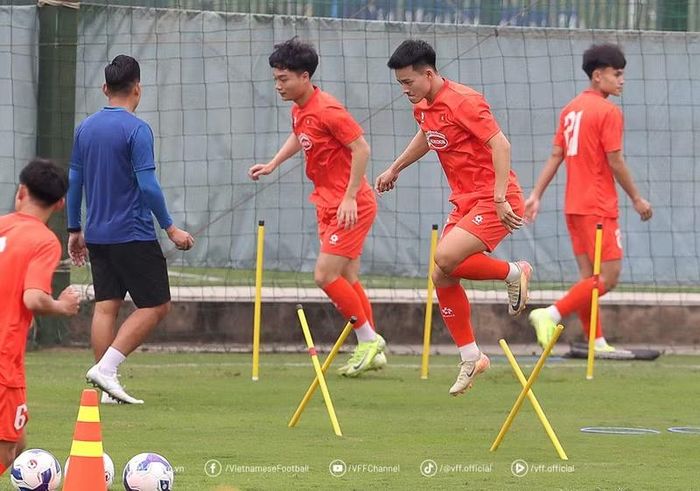 So với U23 Kuwait, U23 Việt Nam được đánh giá cao hơn ở khả năng phối hợp và tổ chức lối chơi.