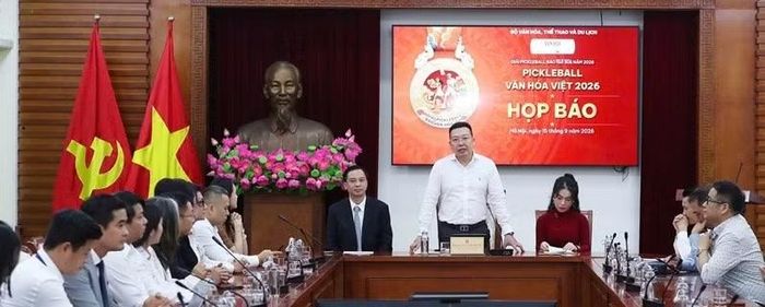 Quang cảnh buổi họp báo.