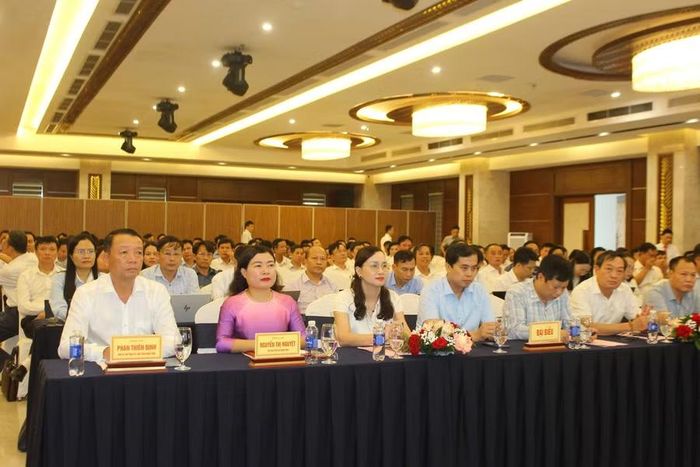 Các đại biểu tham dự Hội nghị Tổng kết năm học 2025-2026, triển khai nhiệm vụ năm học 2026-2027.