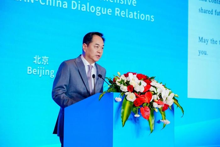 Hội trưởng Hội Hữu nghị đối ngoại nhân dân Trung Quốc Dương Vạn Minh cho rằng sự kiện lần này là dịp để Trung Quốc và ASEAN cùng nhìn lại những thành tựu quan trọng đã đạt được, đồng thời hướng tới tương lai tươi sáng hơn. (Nguồn: Đại sứ quán Việt Nam tại Trung Quốc)