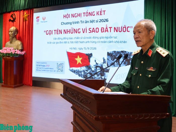 Trung tướng Hoàng Khánh Hưng, Chủ tịch Hội Hỗ trợ gia đình liệt sĩ Việt Nam phát biểu tại hội nghị. Ảnh: Trang Trần