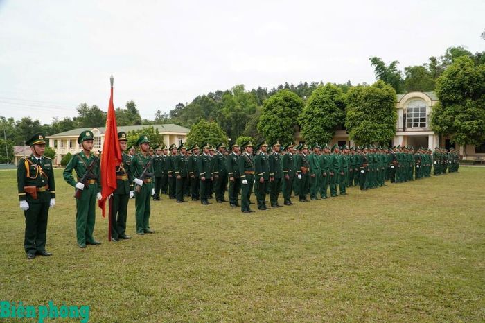 Công tác giáo dục chính trị, tư tưởng góp phần giữ vững trận địa tư tưởng của Đảng trong Quân đội, làm cho Quân đội luôn là lực lượng chính trị, lực lượng chiến đấu tuyệt đối trung thành, tin cậy của Đảng, Nhà nước và nhân dân. Ảnh: Vũ Lê