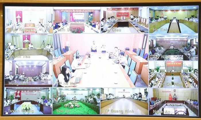 Hội nghị được kết nối trực tuyến với các địa phương - Ảnh: CP
