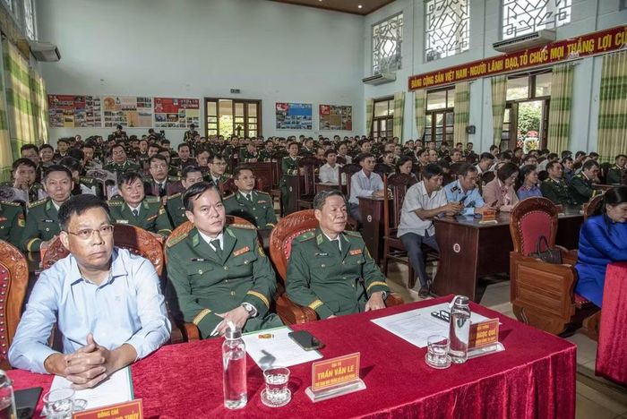 Các đại biểu dự buổi Lễ. Ảnh: Lê Văn Chương.