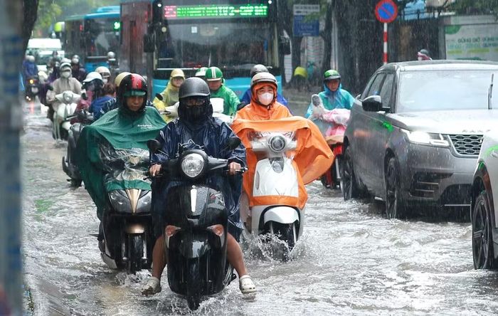 Nhiều nơi có thể mưa trên 200mm. Ảnh: Quang Hùng