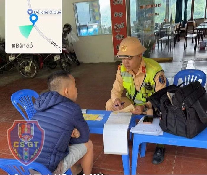 Đội Cảnh sát giao thông đường bộ số 1 đã tiến hành lập biên bản đối với lái xe, tạm giữ giấy phép lái xe.Ảnh: Cảnh sát giao thông tỉnh Lào Cai