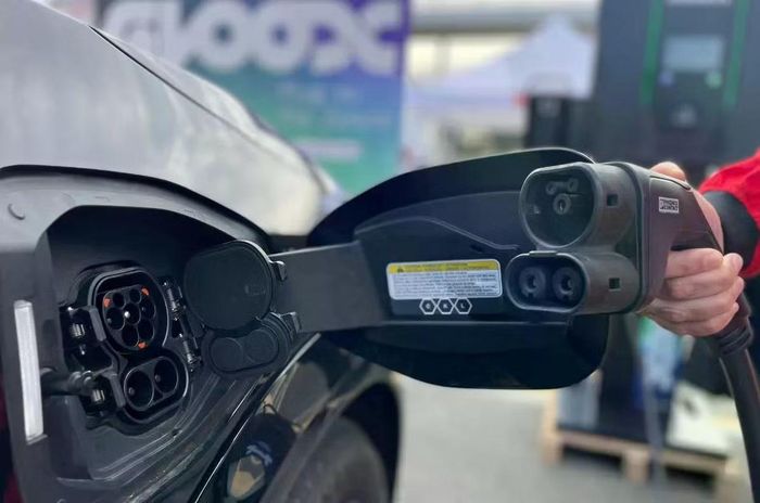 Phần lớn ô tô điện tại Việt Nam hiện nay sử dụng chuẩn cổng sạc CCS2.