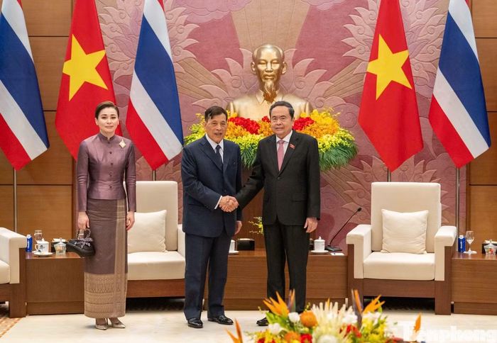 Chủ tịch Quốc hội Trần Thanh Mẫn hội kiến Nhà vua và Hoàng hậu Thái Lan. (Ảnh: Như Ý)