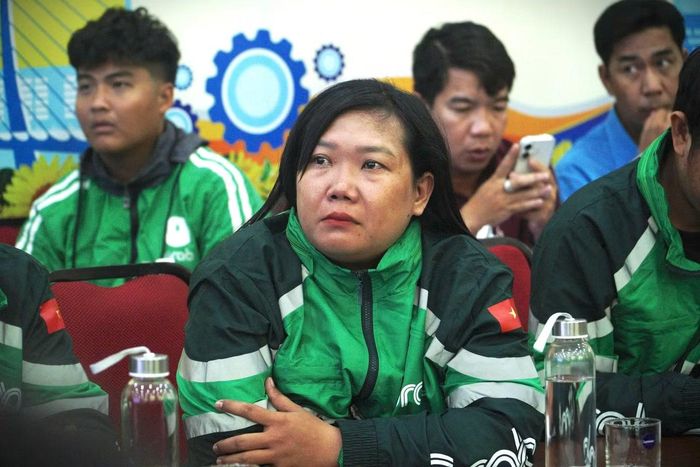 Nữ tài xế 32 tuổi bày tỏ sự lo lắng về việc không được đóng bảo hiểm xã hội.