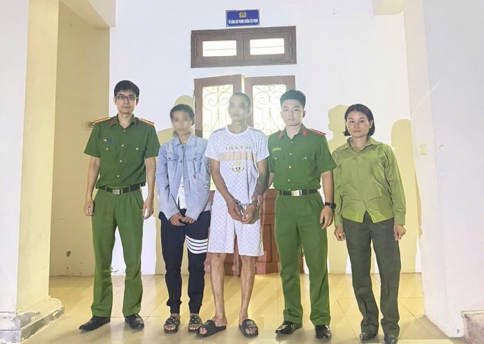 Công an xã Gia Viễn phối hợp điều tra, bắt giữ 2 đối tượng cướp giật tài sản. (Ảnh: Công an xã Gia Viễn)