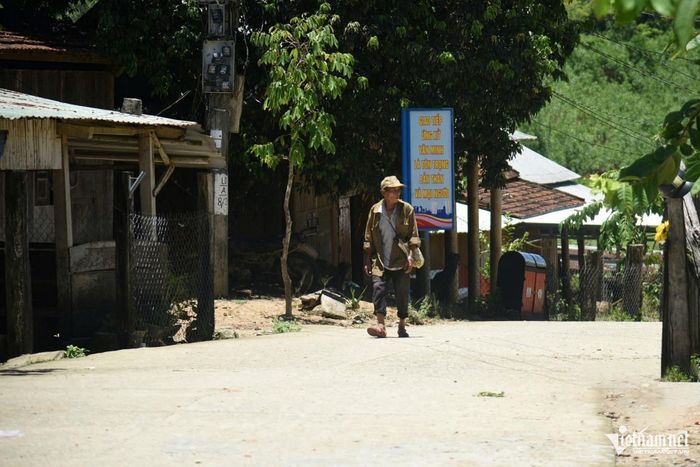 Làng Lao Đu hôm nay khang trang, sạch đẹp, có sự góp sức rất lớn của già A Song Ba.